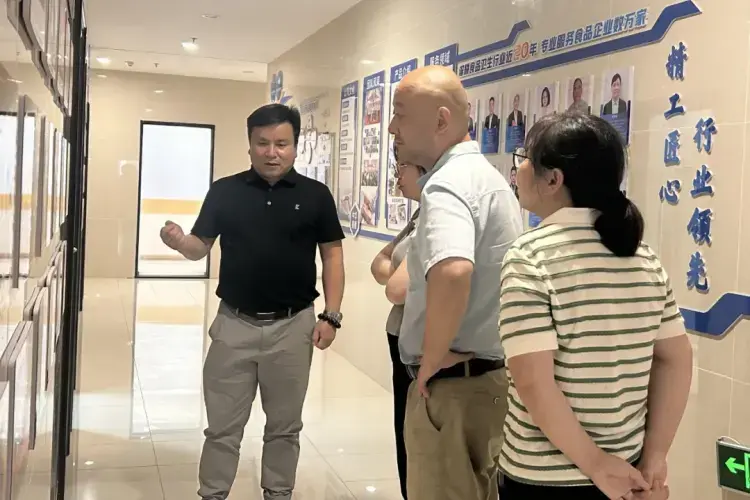 Expert Group from Jiangsu Academy of Agricultural Sciences Visits Homey Wonbond Group for Investigation and Exchange