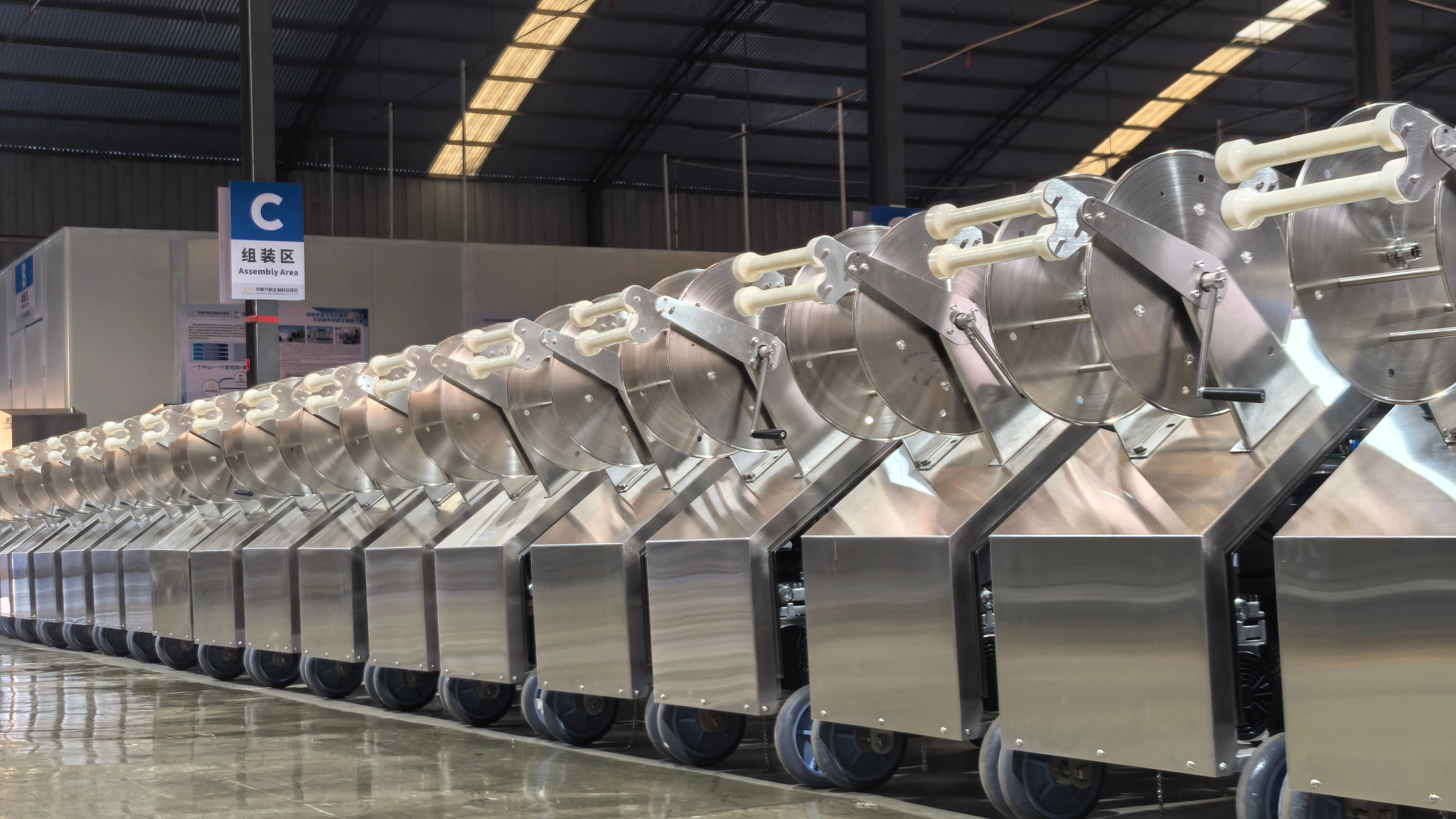 Intelligent Manufacturing, High-Efficiency Production Capacity